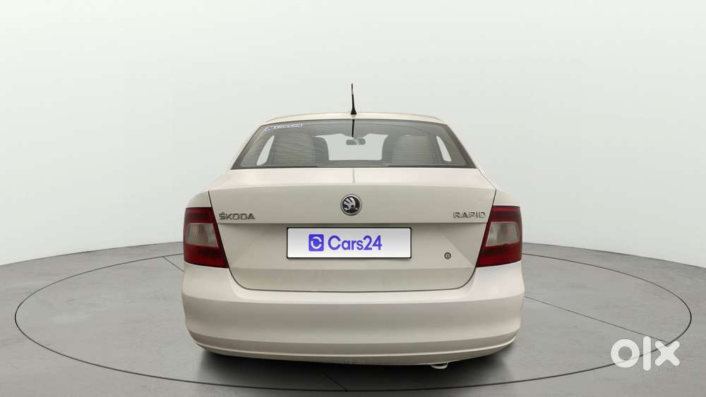 Skoda Rapid 1.6 Ambition Plus Mpi, 2014, Petrol