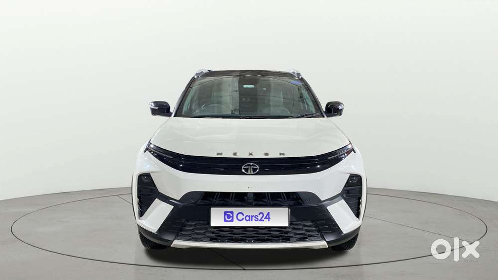Tata Nexon Creative Plus 1.2 Revotron Petrol 7dca, 2023, Petrol