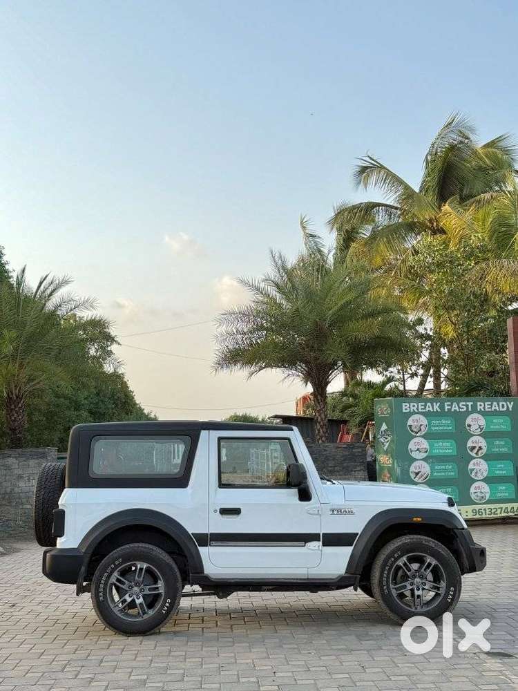 Mahindra Thar Lx 4-str Convertible Mt, 2023, Diesel