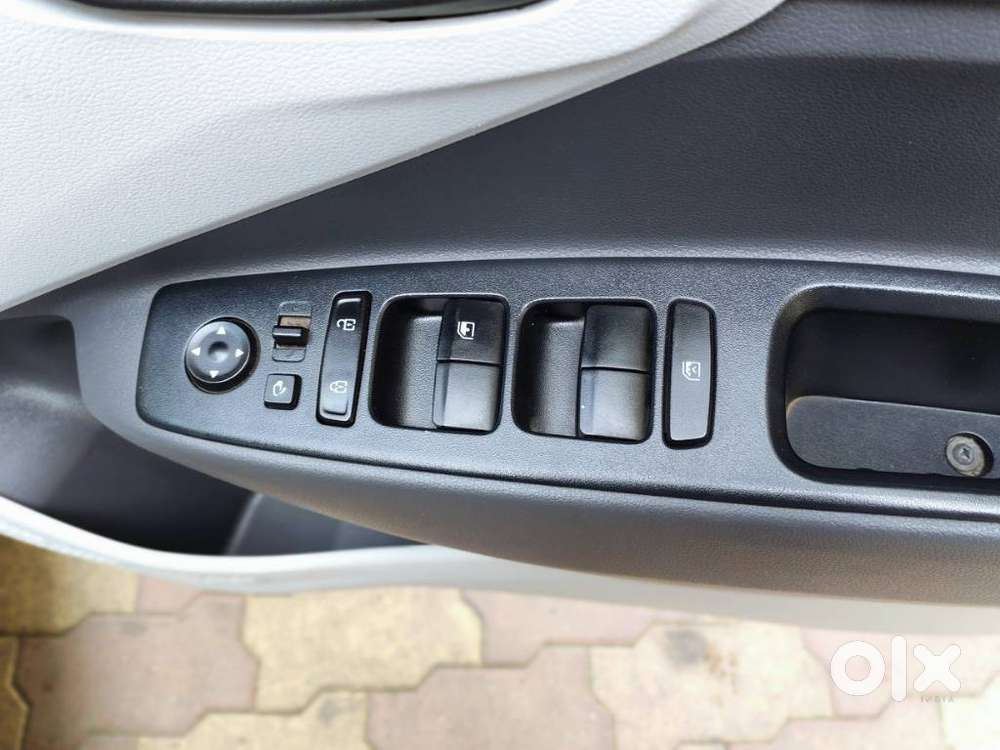 Hyundai Grand I10 Nios Corprate Edition 1.2 At, 2020, Petrol