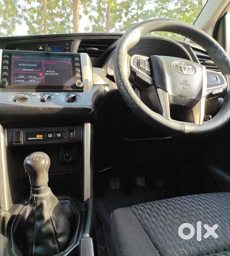 Toyota Innova Crysta 2.4 G Mt, 2022, Diesel