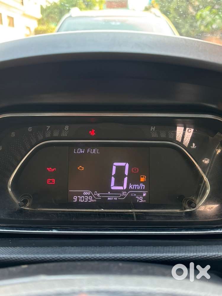 Tata Tiago Petrol 2020