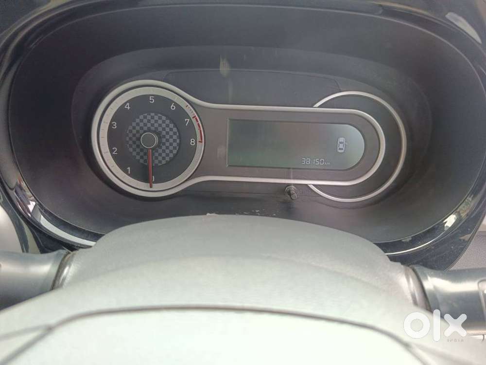 Hyundai I10 Sportz, 2022, Petrol