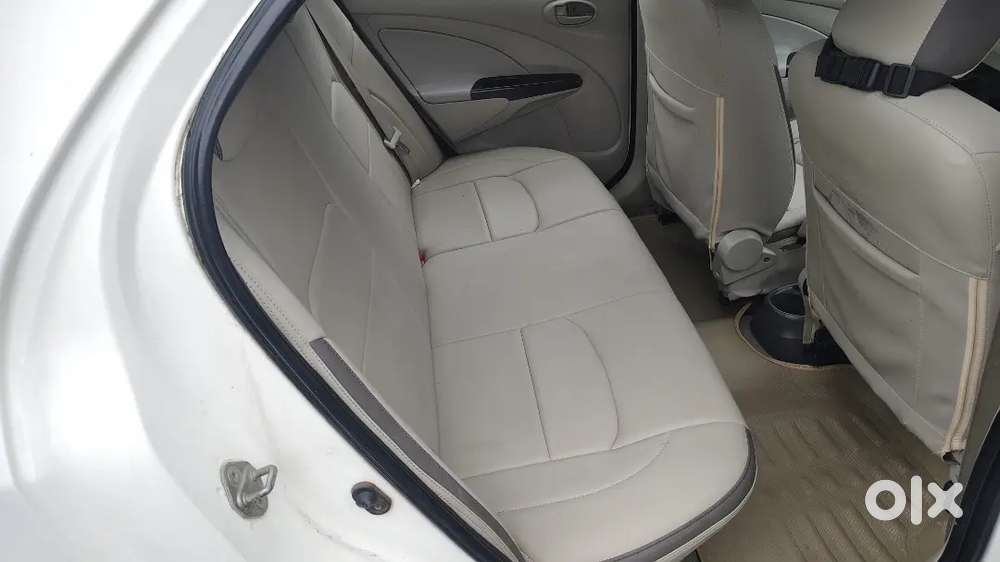Toyota Etios Vx 2015 (aftermarket Lovato Cng Fitting)