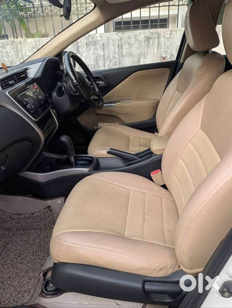 Honda City Vx Cvt Automatic 2016 Petrol - 100% Honda Serviced