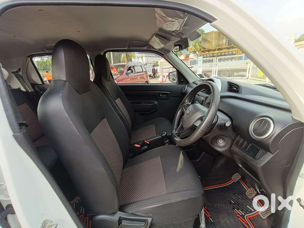Maruti Suzuki S-presso Vxi Plus, 2022, Petrol