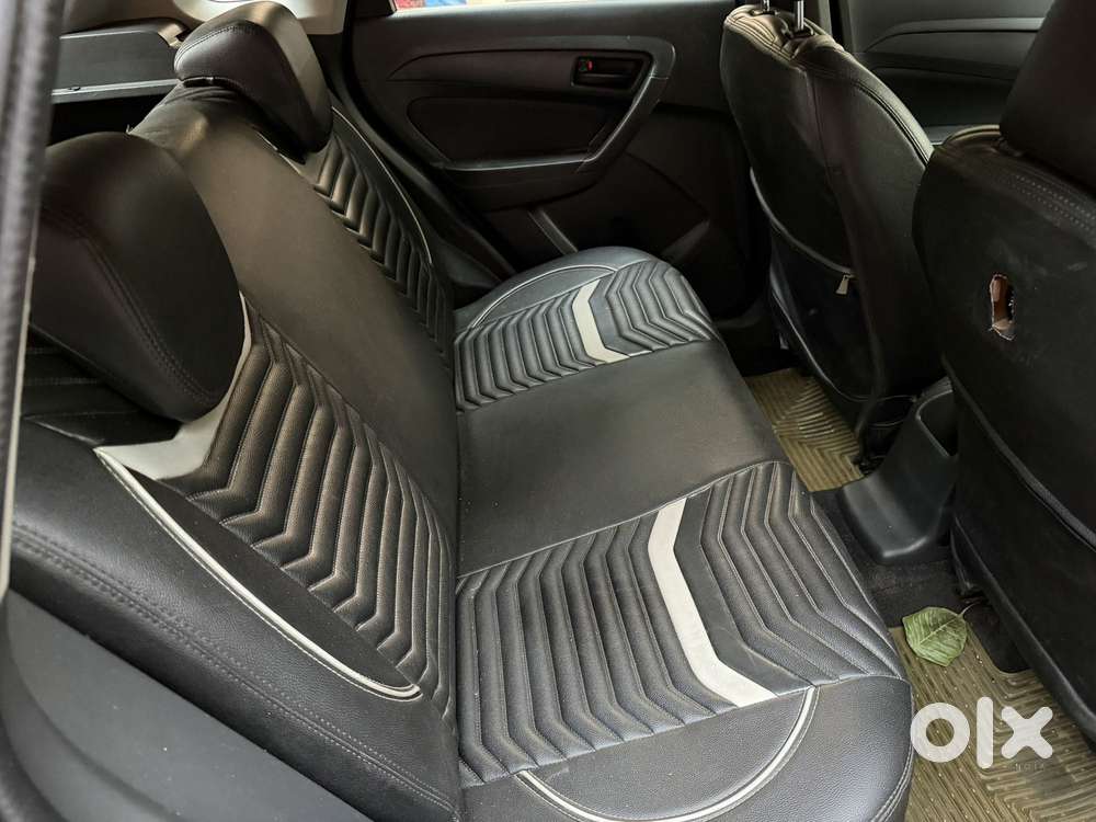 Maruti Suzuki Brezza Vdi, 2018, Diesel
