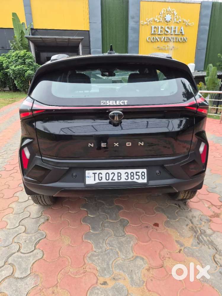 Tata Nexon Fearless S 1.2 Revotron Petrol 6 Mt Dt, 2024, Petrol