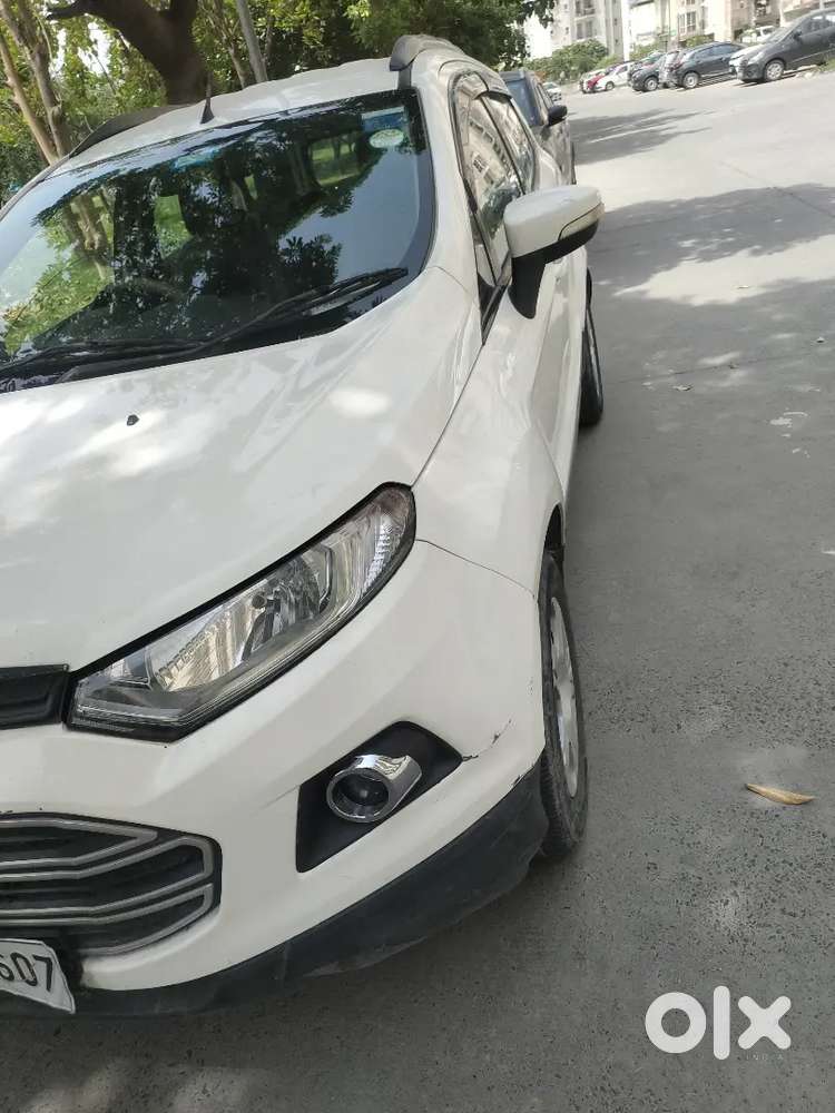 Ford Ecosport Dec 2014 (bsiv) Petrol Well Maintained