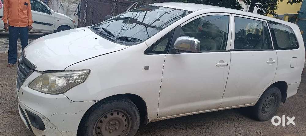 Toyota Innova 2009 Diesel 220000 Km Driven