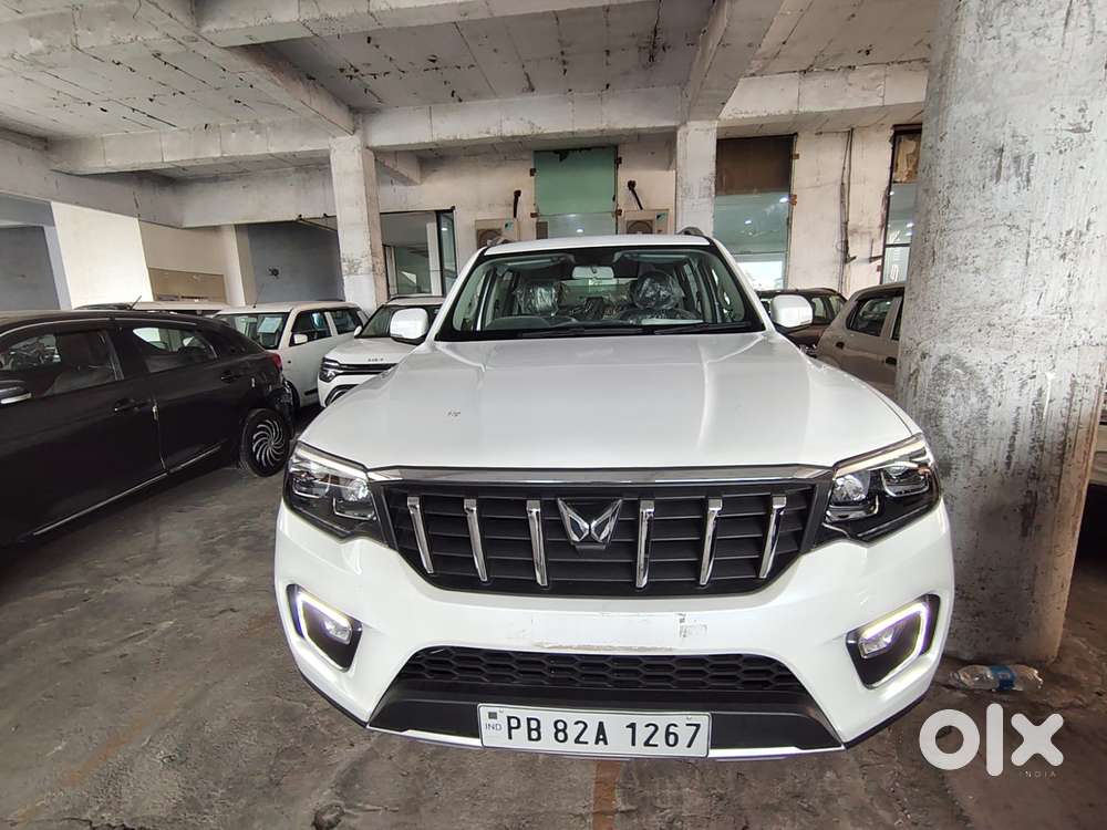 Mahindra Scorpio N Z8 Select Diesel At 2wd 7-seater, 2026, Diesel