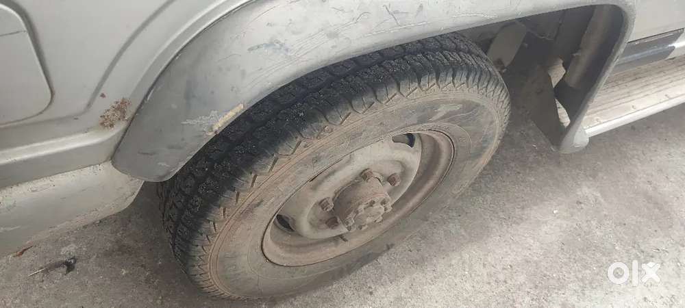 Mahindra Bolero Glx Diesel 2000 Second Owner (valid Upto 21/02/2028)