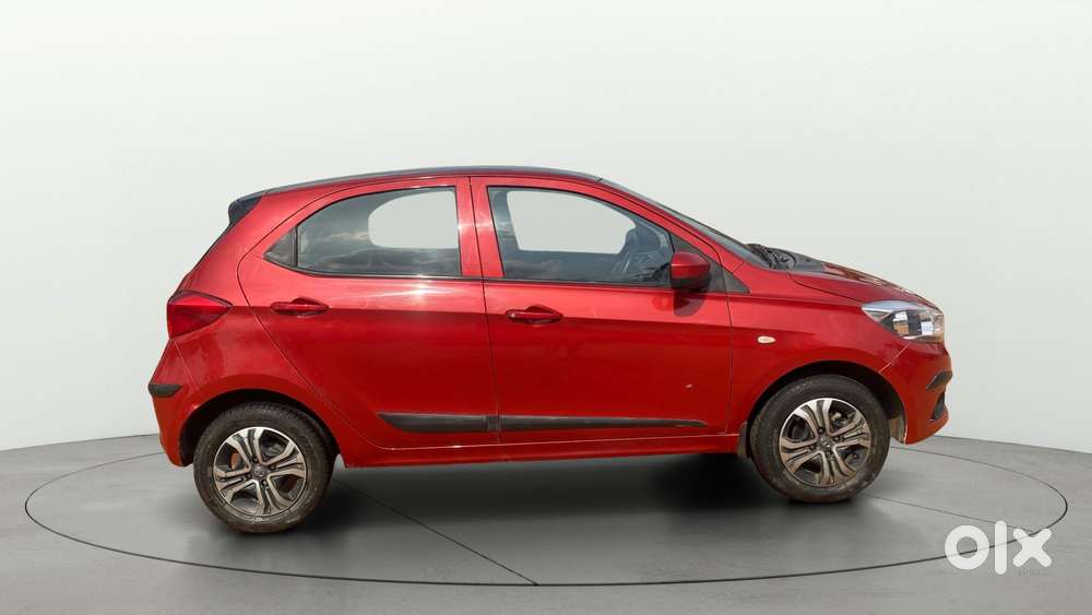Tata Tiago 1.2 Revotron Xza, 2019, Petrol