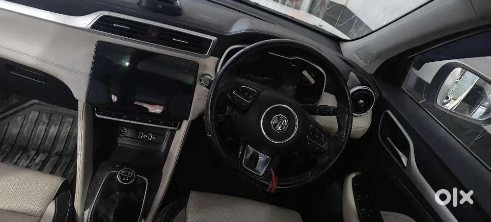 Mg Astor 2023 Petrol 50800 Km Driven 1 Owner