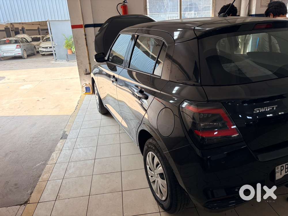 Maruti Suzuki Swift Petrol Manual Vxi 2026