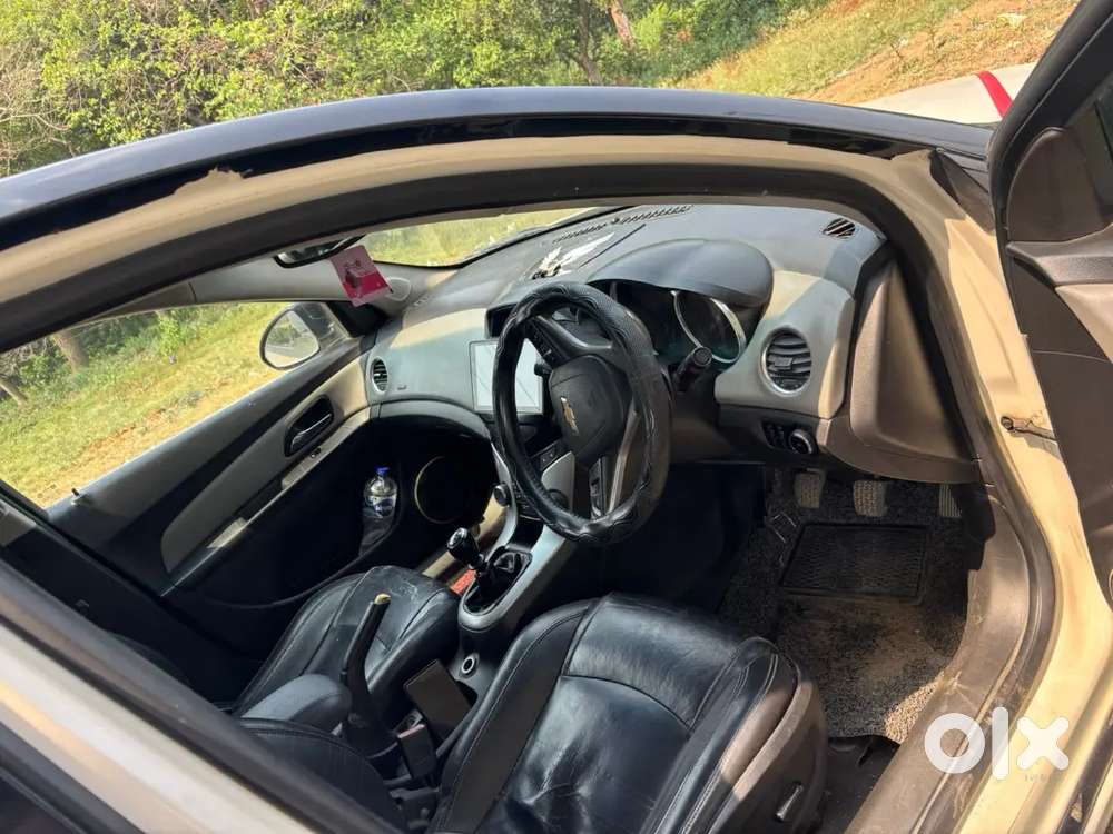 Chevrolet Cruze 2012 Diesel 135000 Km Driven