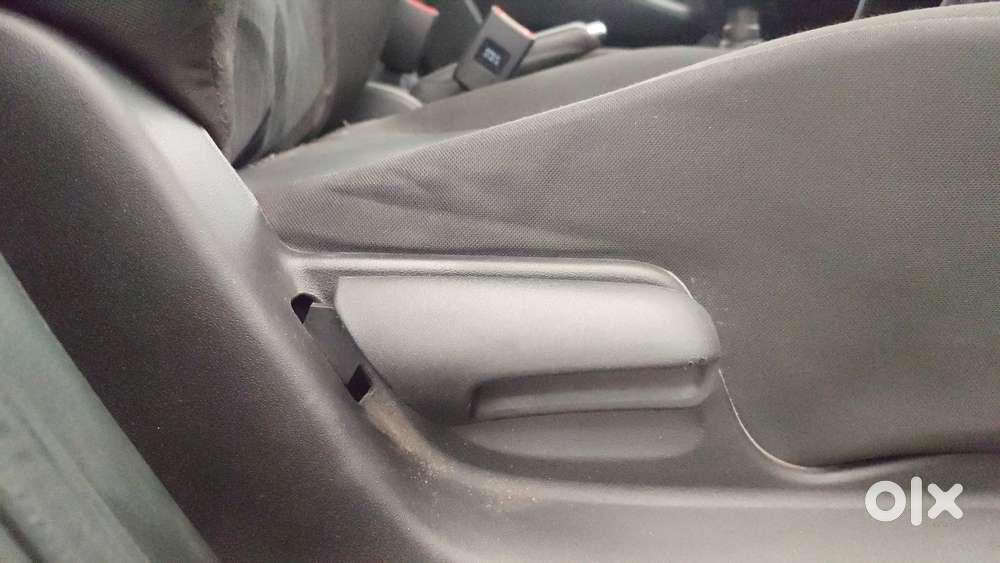 Maruti Suzuki Swift Vxi, 2016, Petrol