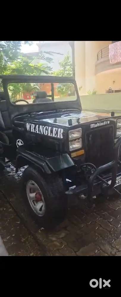 Mahindra Open Jeep 1986 Diesel Modifies Black