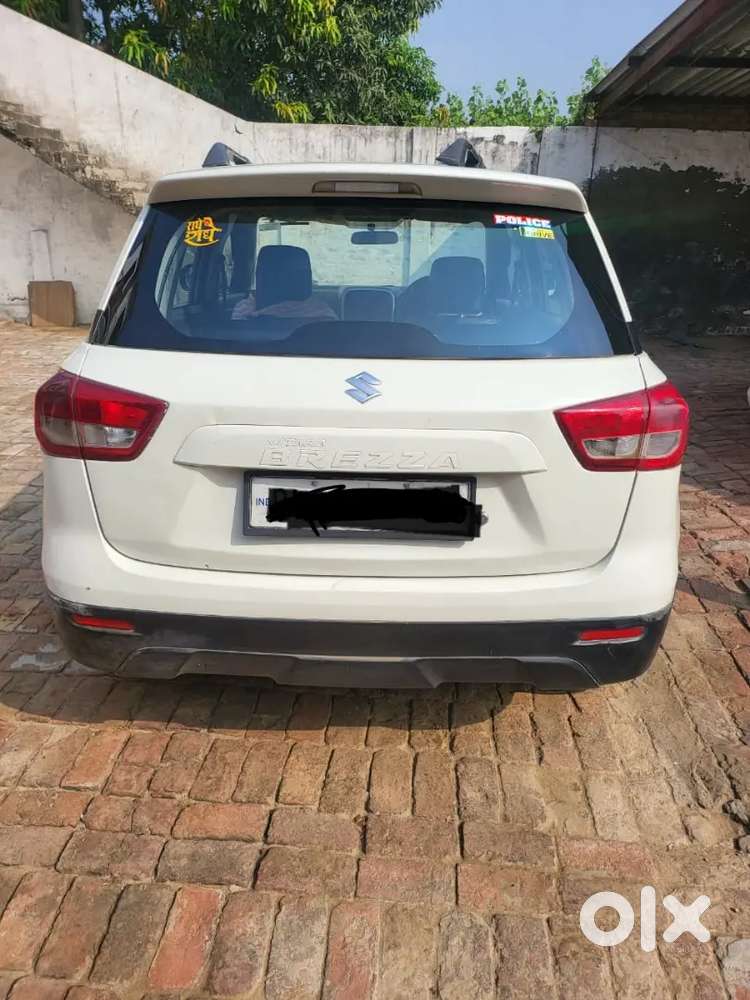 Maruti Suzuki Brezza L2018