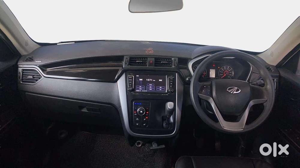 Mahindra Kuv100 Nxt 1.2 K8 Petrol 6 Str Dual Tone, 2018, Petrol