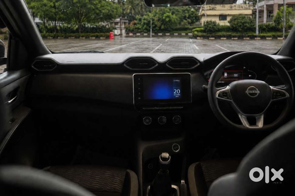 Nissan Magnite N-connecta Mt, 2024, Petrol