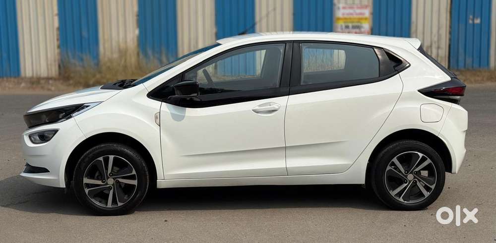 Tata Altroz Xz, 2021, Petrol