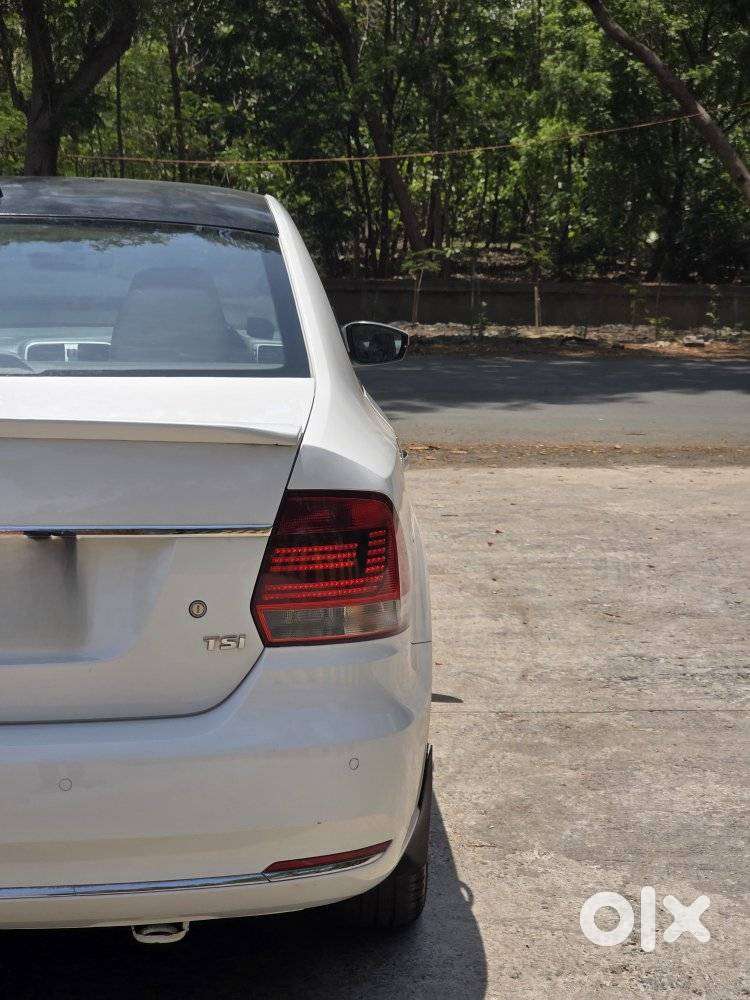 Volkswagen Vento 1.2l Tsi Highline Plus At Petrol, 2016, Petrol