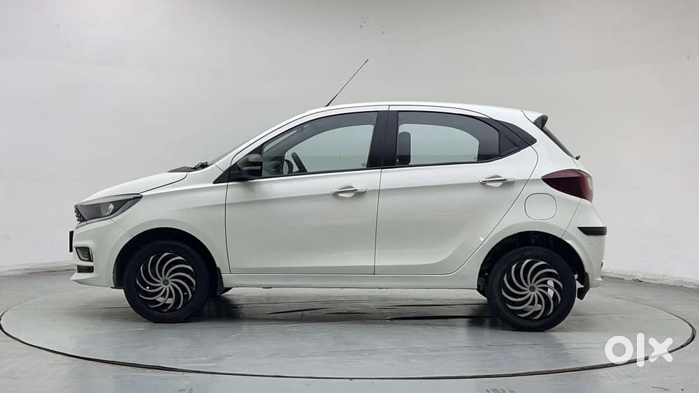 Tata Tiago 1.2 Revotron Xz Plus Cng, 2022, Cng & Hybrids