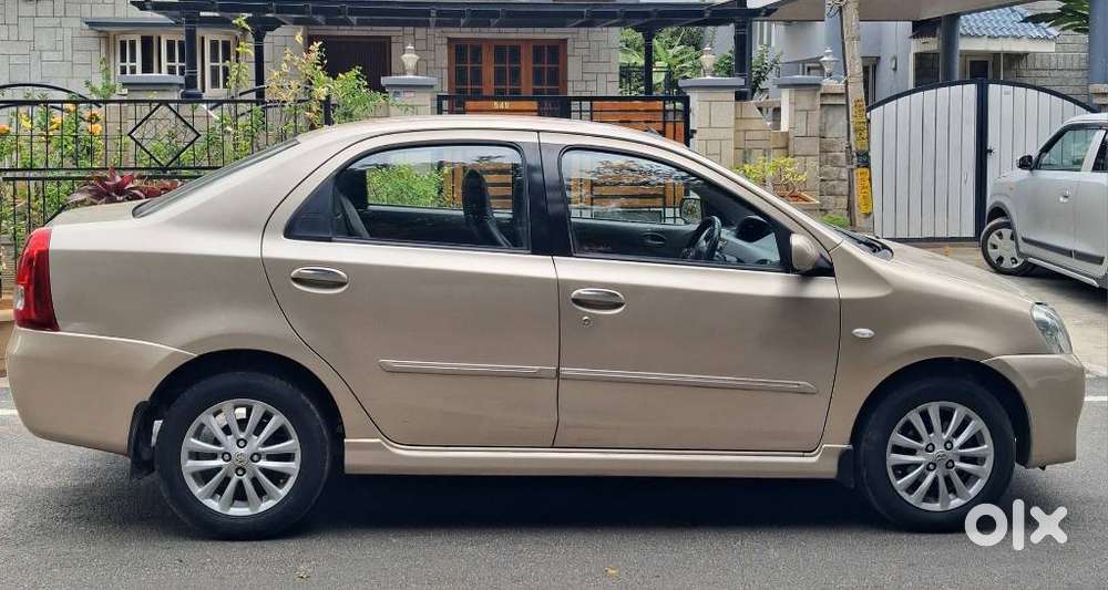 Toyota Etios VX, 2011, Petrol
