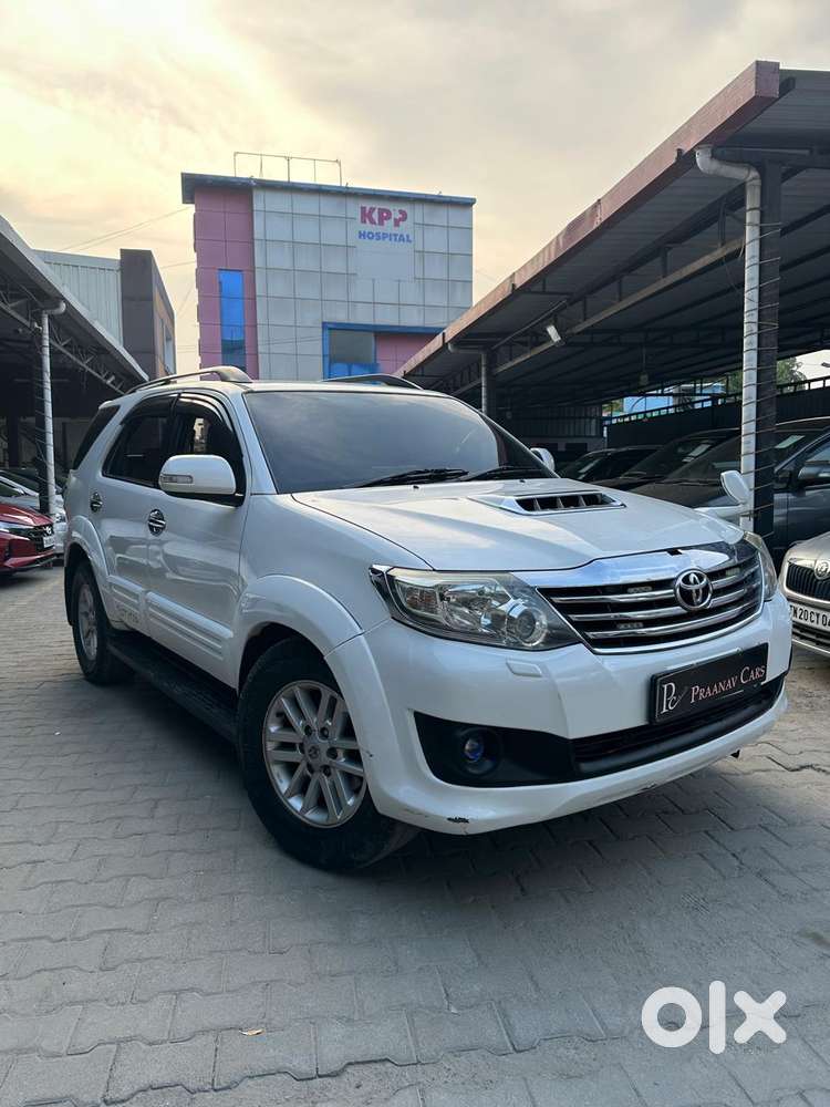 Toyota Fortuner 3.0 4x2 Automatic, 2014, Diesel