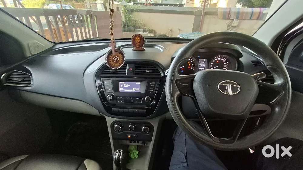 Tata Tiago Revotron Xt 2018