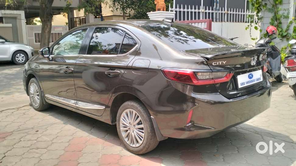 Honda City 1.5 V 5th Gen I-vtec Mt, 2022, Petrol
