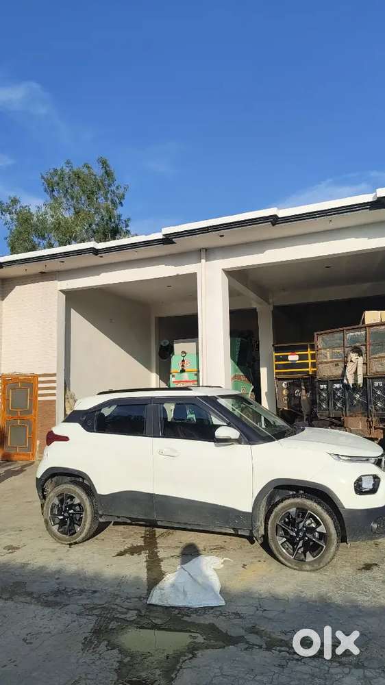 Tata Punch 1.2 Revotron Petrol Manual 2023