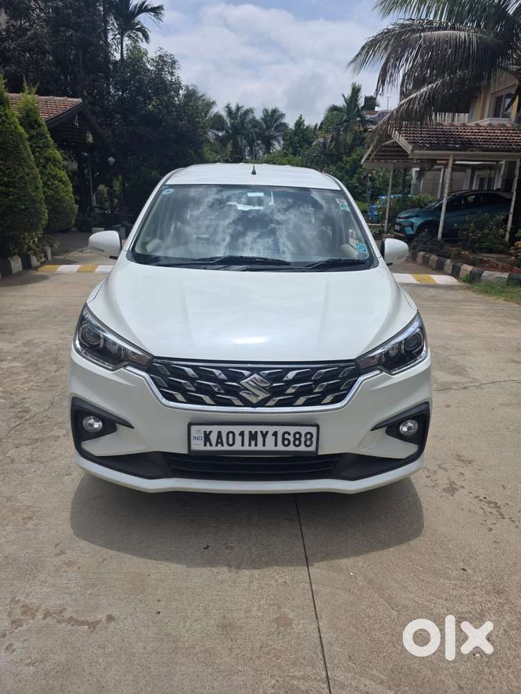 Maruti Suzuki Ertiga 1.5 Zxi Plus Shvs, 2022, Petrol