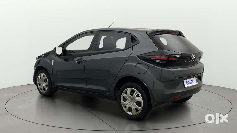 Tata Altroz 1.2 Xm Plus, 2022, Petrol