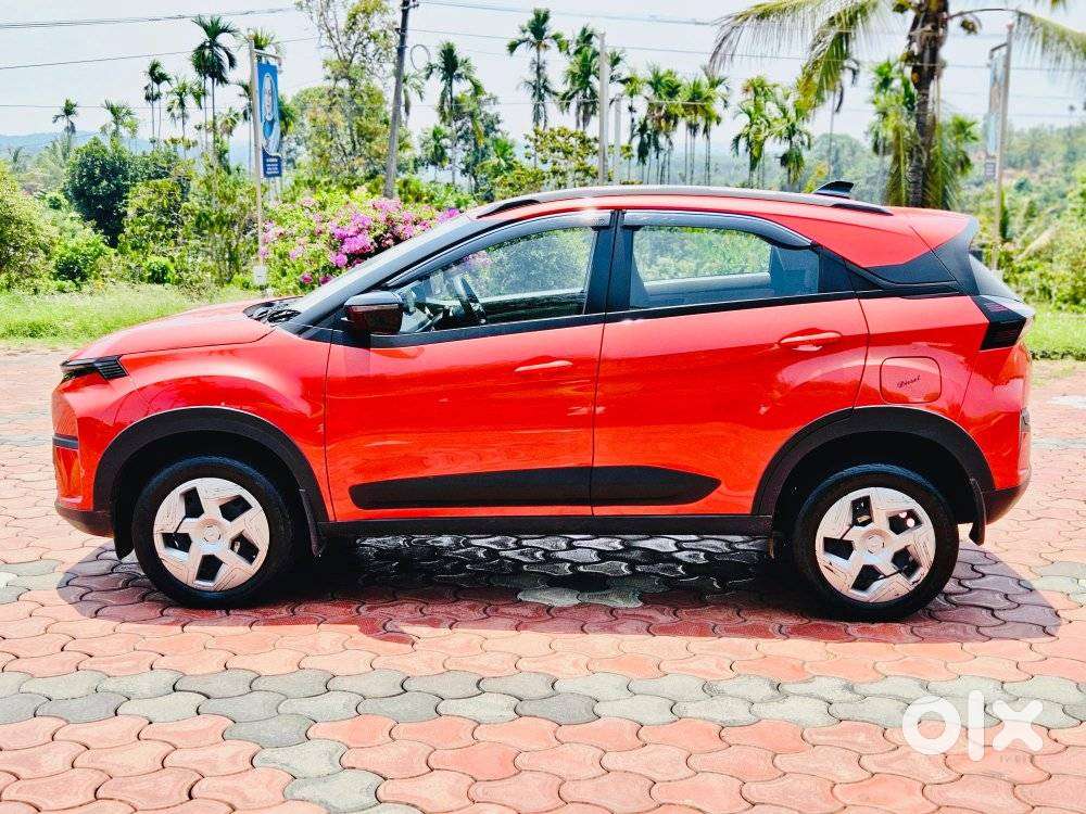 Tata Nexon, 2023, Diesel
