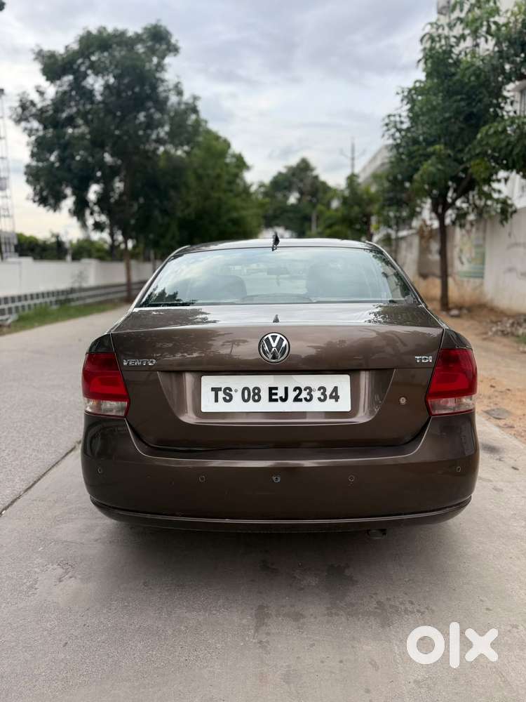 Volkswagen Vento 1.5 Tdi Highline Plus At, 2015, Diesel