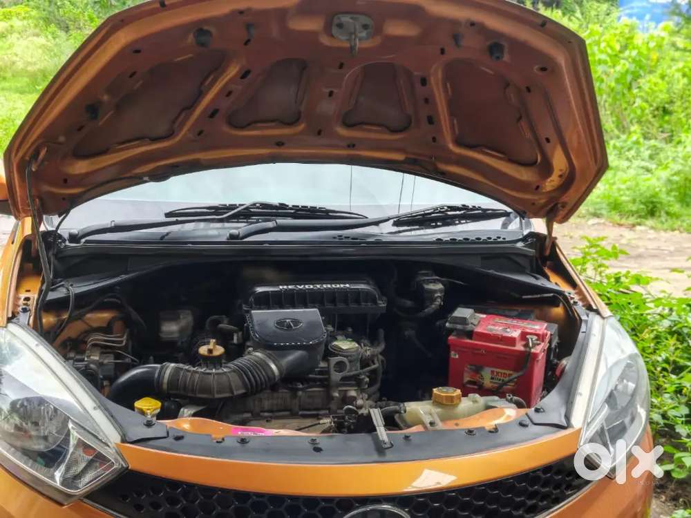 Tata Tiago Revotron Xz 2017