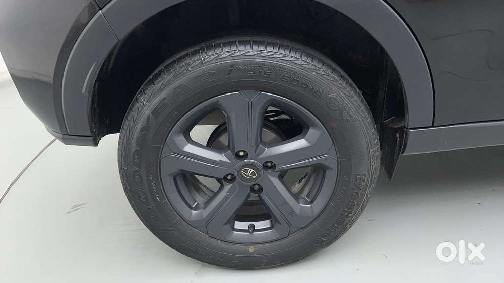 Tata Nexon 1.5 Revotorq Xza Plus (o) Dual Tone, 2022, Petrol