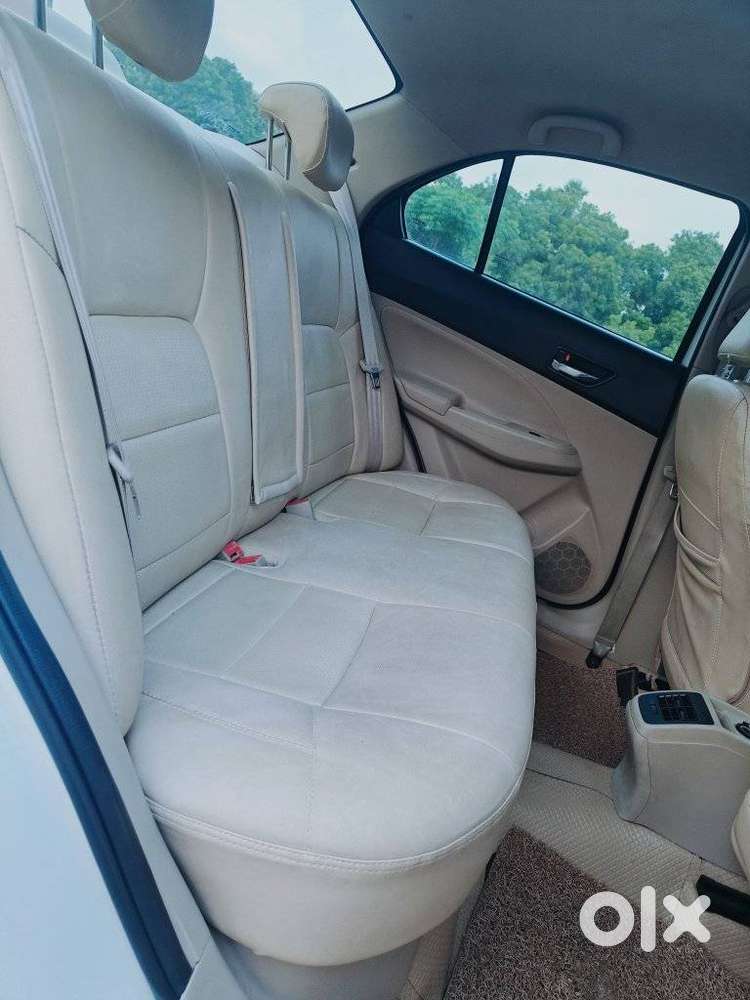 Maruti Suzuki Dzire 1.2 Vxi, 2021, Petrol