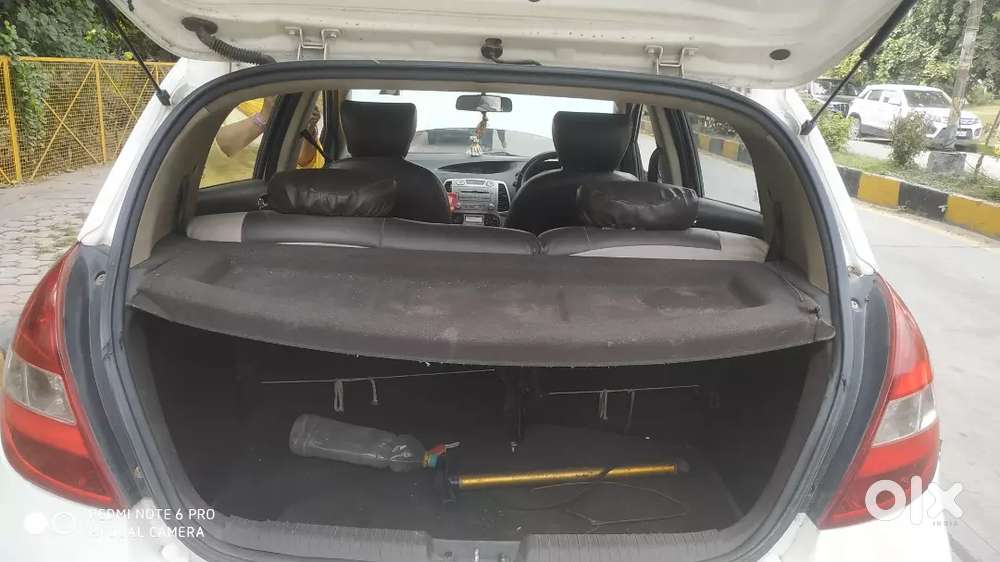 New Battery, Average Tyre, White Colour,air Bags, Engine Lights O.k