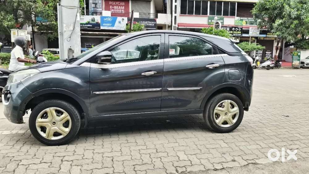 Tata Nexon 1.2 Revotron Xm, 2018, Petrol