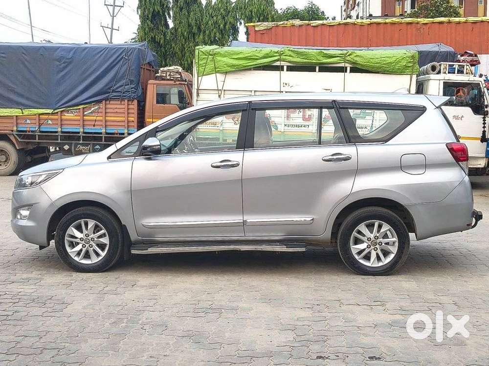 Toyota Innova Crysta 2.4 G Mt 7 Str, 2019, Diesel