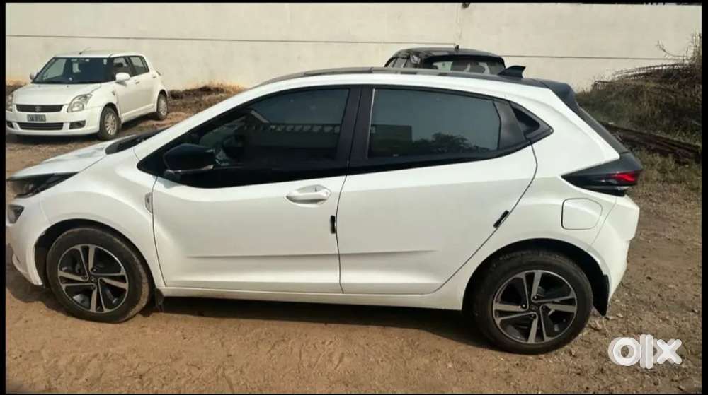 Tata Altroz 2024 Petrol Well Maintained