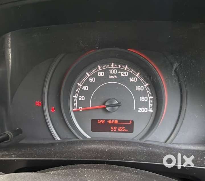 Maruti Suzuki Swift, 2022, Petrol