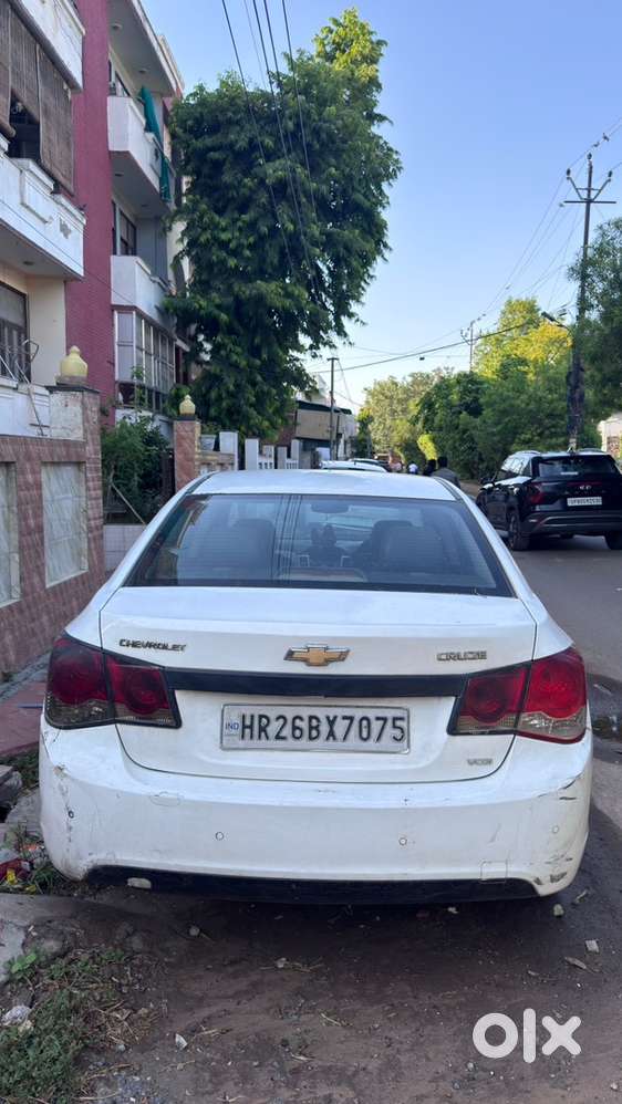 Chevrolet Cruze 2013 Top Model Diesel Well Maintained Urgent Sale