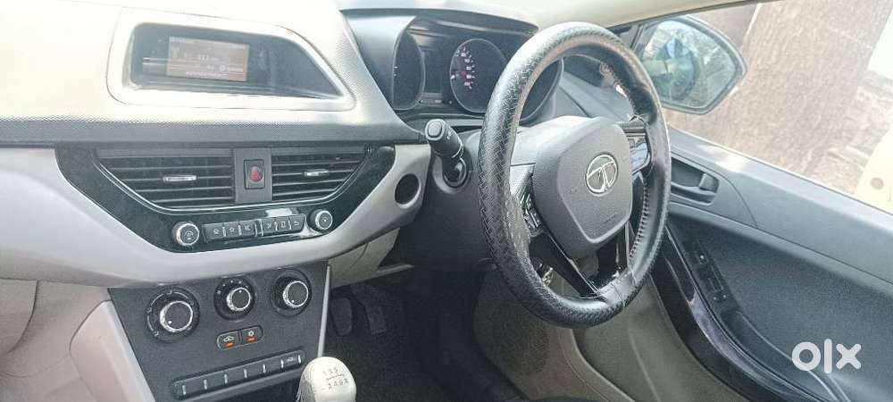 Tata Nexon 1.2 Revotron Xm (s), 2019, Petrol