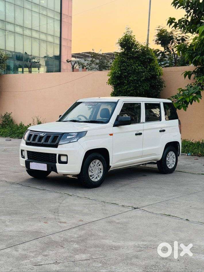 Mahindra Tuv 300 T4, 2020, Diesel