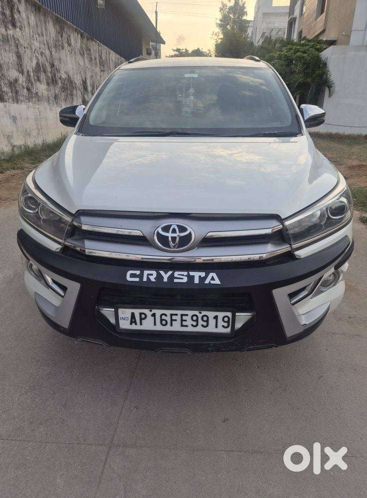Toyota Innova Crysta 2.8z Automatic, 2018, Diesel