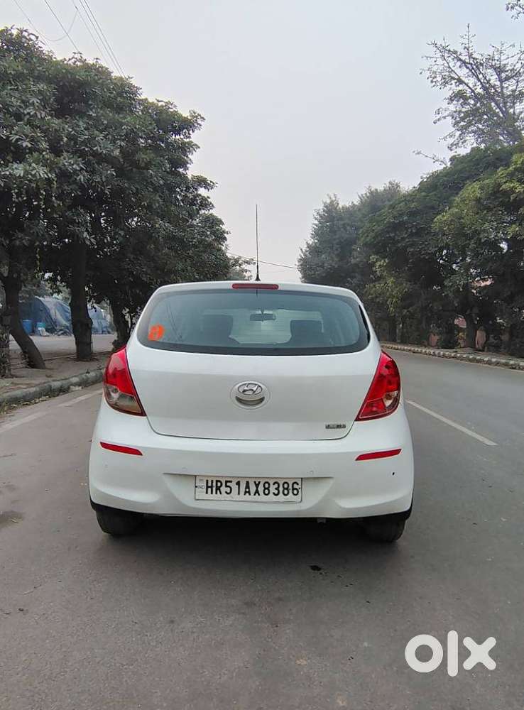 Hyundai I20 2012-2014 Magna Optional 1.2, 2013, Cng & Hybrids